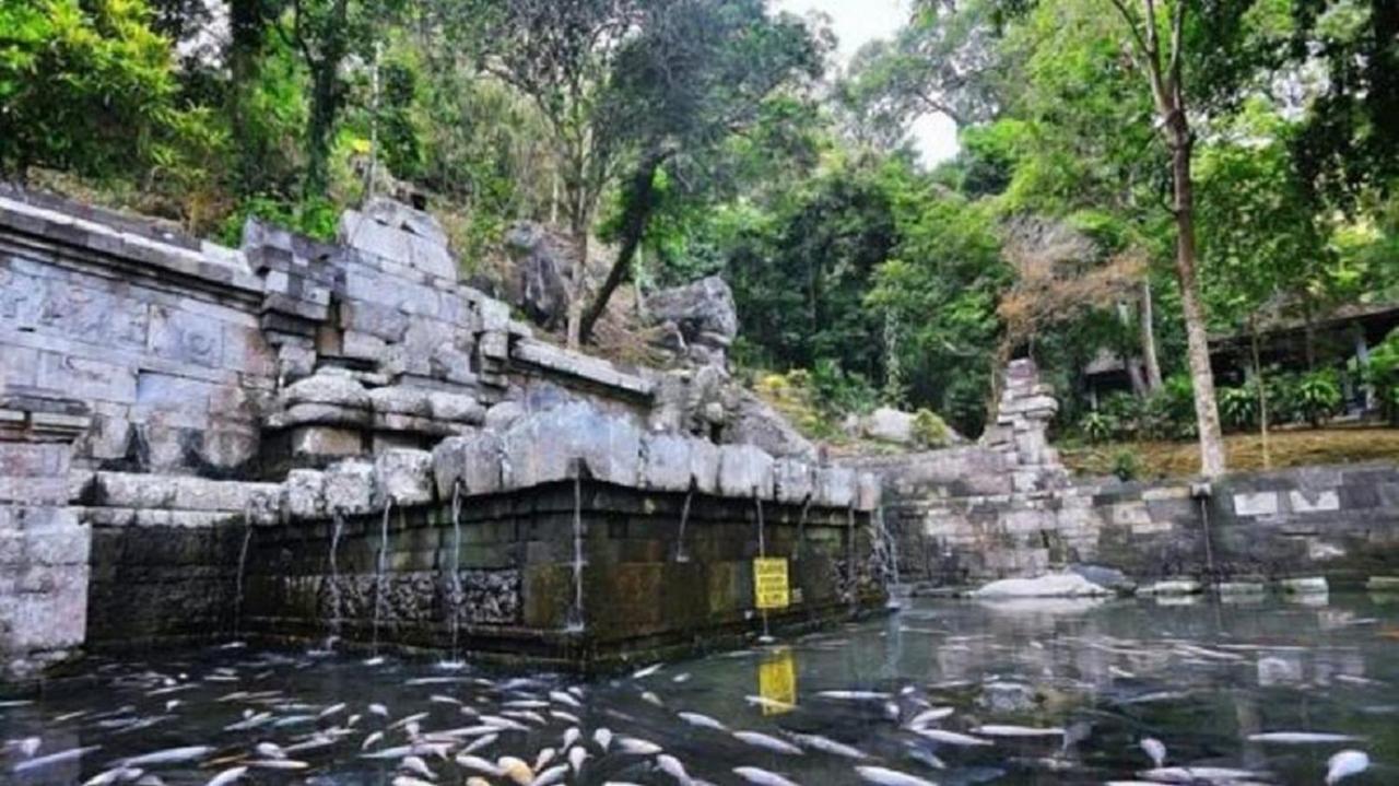 Villa Welirang Forest Pacet Mojokerto Exterior foto