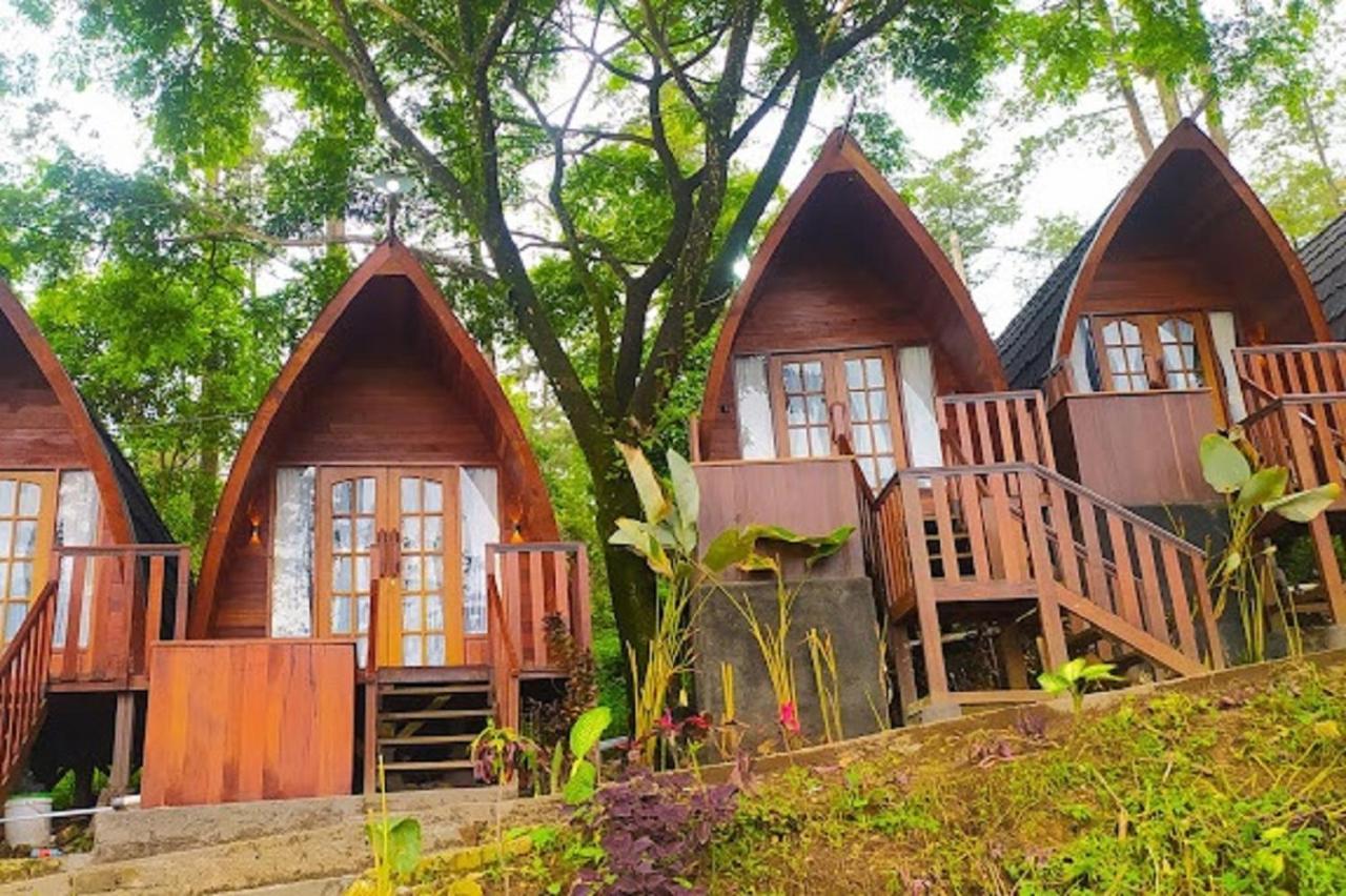Villa Welirang Forest Pacet Mojokerto Exterior foto